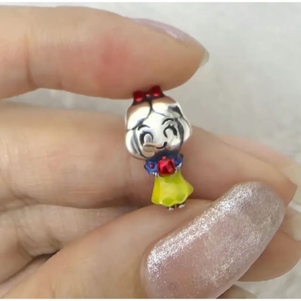 NWOT Snow White Dress Disney x Pandora FIT Silver Charm - Picture 4 of 13